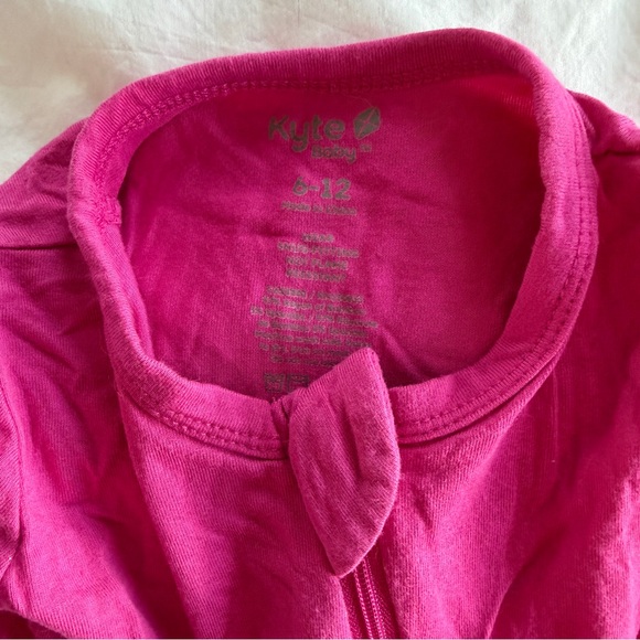 Kyte BABY Zippered Footie - Raspberry - Picture 4 of 6